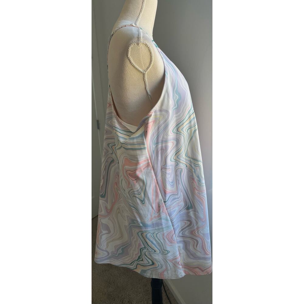 Old Navy Sleeveless Powersoft Performance Racer-B… - image 4